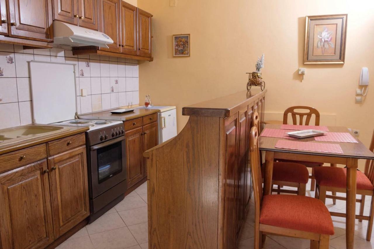 Traditional Apartment In Corfu Next To The Center Buitenkant foto